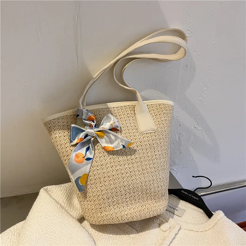 SP817 custom beach bucket bags designer scarves women's straw big handbags, Picture shown
SP817 custom beach bucket bags designer scarves women's straw big handbags, Picture shown