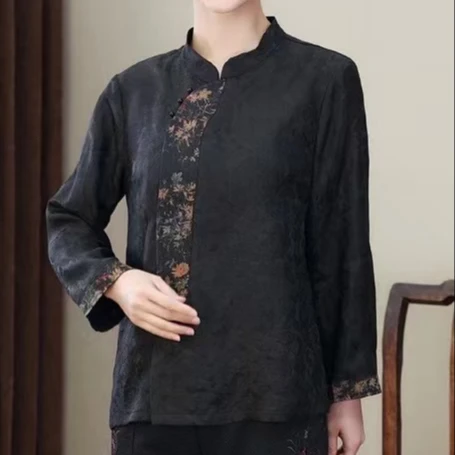 China Traditional women summer silk improved cheongsam dress western style 2021, Black
China Traditional women summer silk improved cheongsam dress western style 2021, Black