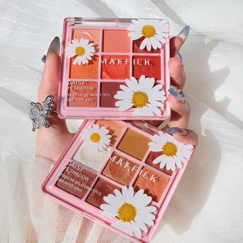 MAFFICK makeup palette 9 eyeshadows latest new design high pigment daisy custom your own brand pressed single eyeshadow palette
MAFFICK makeup palette 9 eyeshadows latest new design high pigment daisy custom your own brand pressed single eyeshadow palette