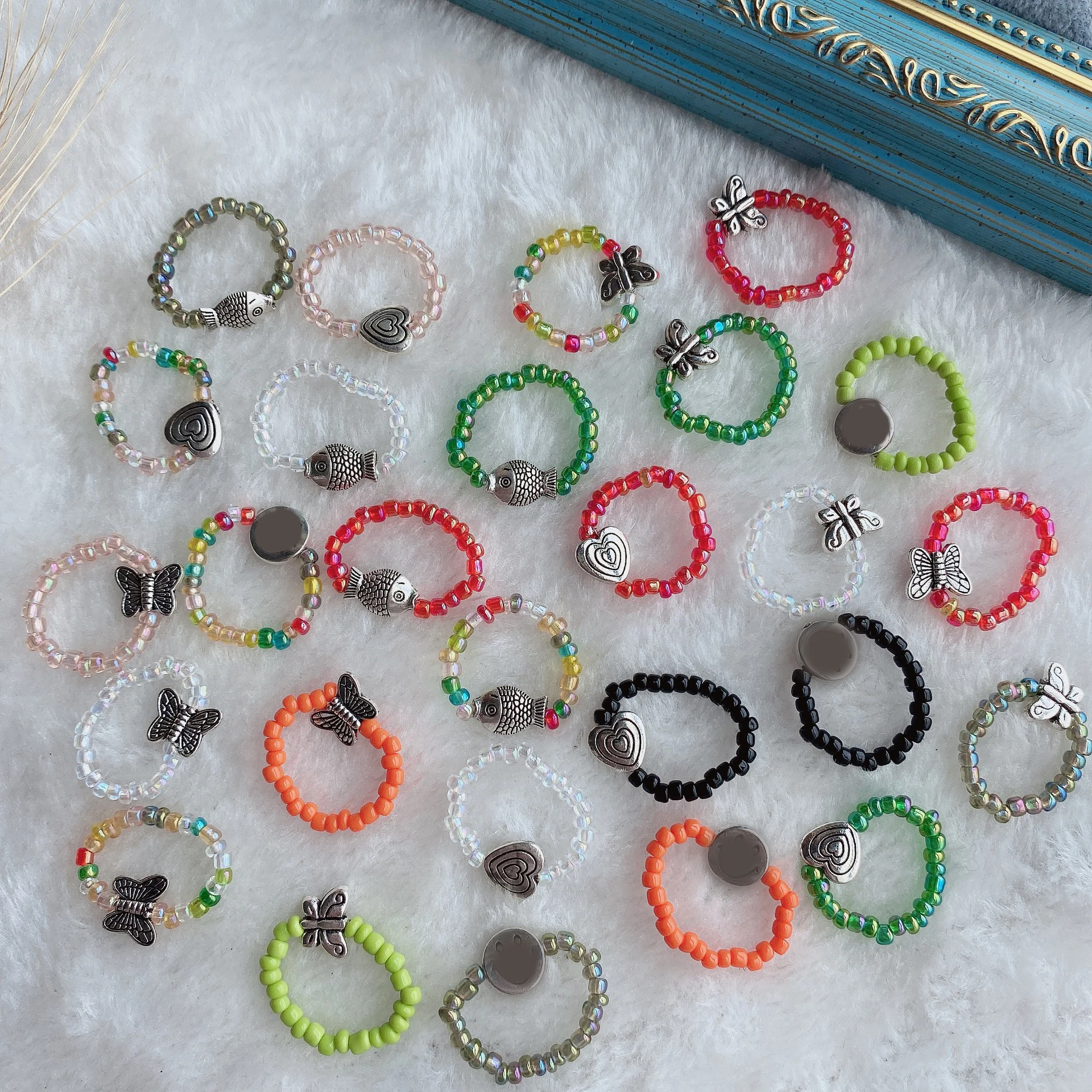 OUYE 2021 smile Acrylic Ring handmade elastic Chain INS beaded butterfly bead hand woven Ring For Women Girls Gift, Colorful
OUYE 2021 smile Acrylic Ring handmade elastic Chain INS beaded butterfly bead hand woven Ring For Women Girls Gift, Colorful