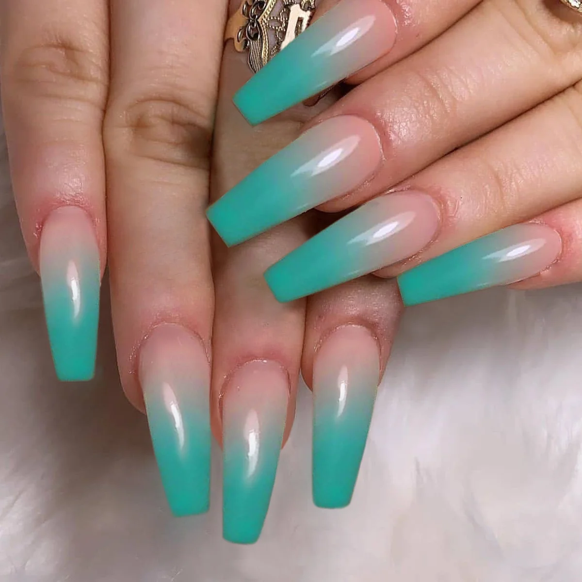 wholesale Adiyat trudicurette gradient tarapezoid nail tips women press on nails green long false nails with glue as a present
wholesale Adiyat trudicurette gradient tarapezoid nail tips women press on nails green long false nails with glue as a present
