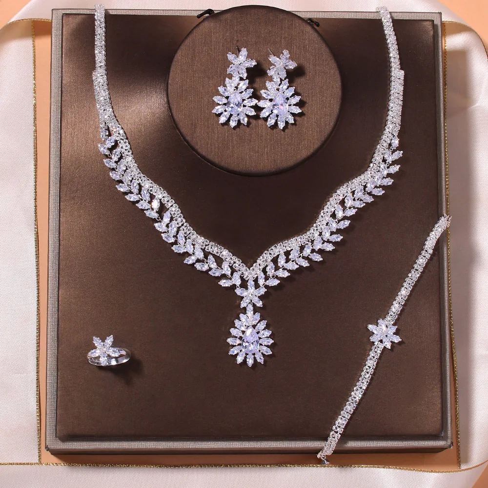 SHTZ1057 Top Quality Fashion Cubic Zircon Bridal Jewelry Set Women Rhinestones Wedding Jewelry Sets
SHTZ1057 Top Quality Fashion Cubic Zircon Bridal Jewelry Set Women Rhinestones Wedding Jewelry Sets