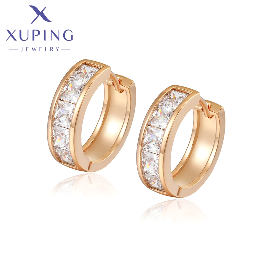 X000729144 xuping jewelry wholesale women fashion jewelry elegant daily luxury gift hot sale while stone 18K hoop earrings
X000729144 xuping jewelry wholesale women fashion jewelry elegant daily luxury gift hot sale while stone 18K hoop earrings