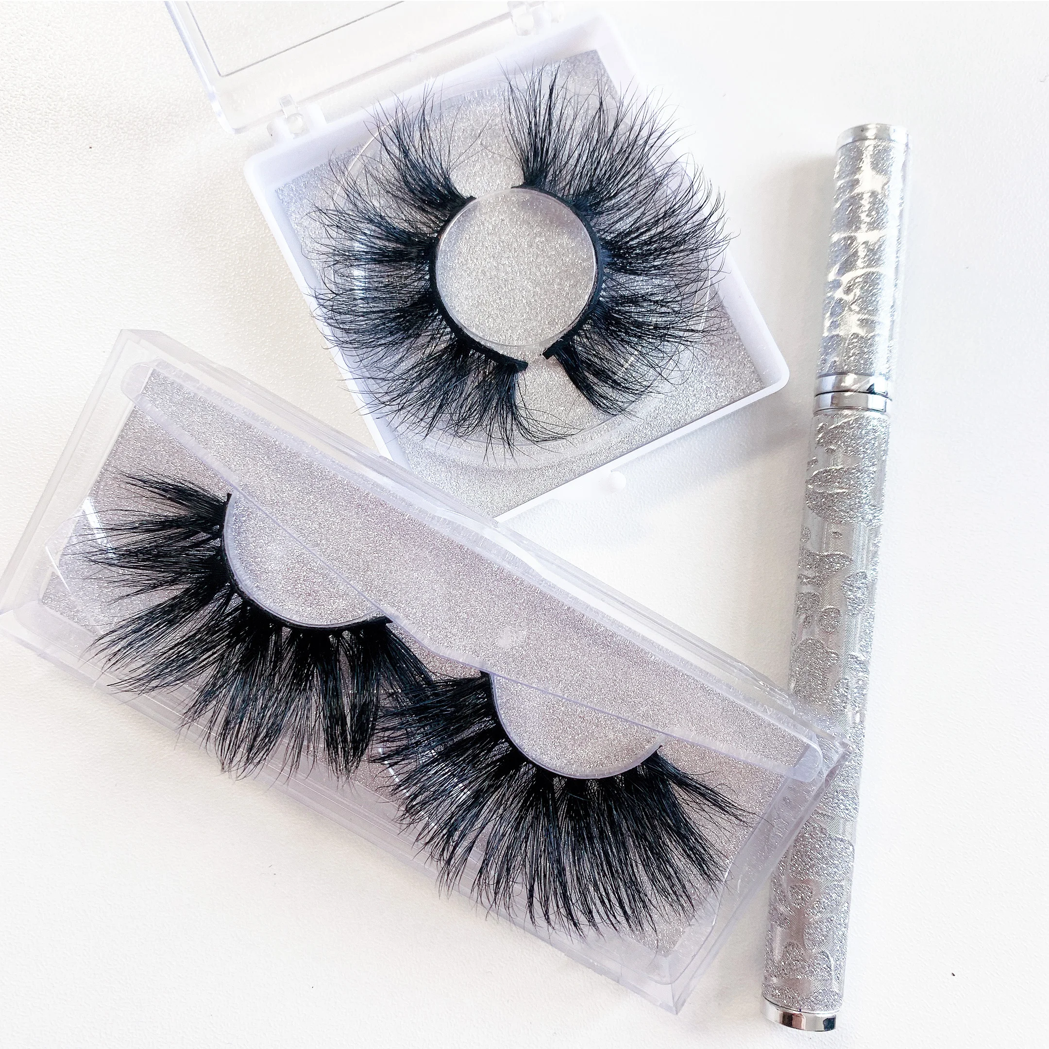 Hot Sale 3D Lashes 25mm 3D Mink Eyelashes custom lashbox packaging For False Eyelashes faux lashes, Black color
Hot Sale 3D Lashes 25mm 3D Mink Eyelashes custom lashbox packaging For False Eyelashes faux lashes, Black color