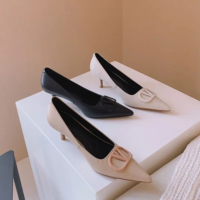 elegant hot sale women shoes sexy high heels wholesale mid high heels stiletto pumps whole black, Customized color
elegant hot sale women shoes sexy high heels wholesale mid high heels stiletto pumps whole black, Customized color