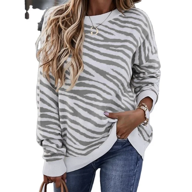 2021 fashion ladies spring trendy casual short sleeve loose hooded for women Striped top, Shown 
2021 fashion ladies spring trendy casual short sleeve loose hooded for women Striped top, Shown
