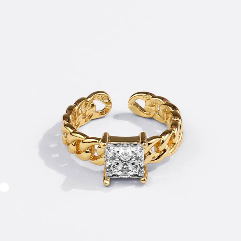 Ins Hot Selling 18K Gold Plated Square Zircon Hollow Link Chain Finger Ring Adjustable Curb Chain Open Ring for Women, As picture
Ins Hot Selling 18K Gold Plated Square Zircon Hollow Link Chain Finger Ring Adjustable Curb Chain Open Ring for Women, As picture