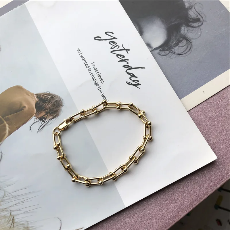 Square chain bracelet Gold silver plated Women and men daily alloy fashion Simple Geometric jewelry Holiday gift, Gold ,silver color
Square chain bracelet Gold silver plated Women and men daily alloy fashion Simple Geometric jewelry Holiday gift, Gold ,silver color