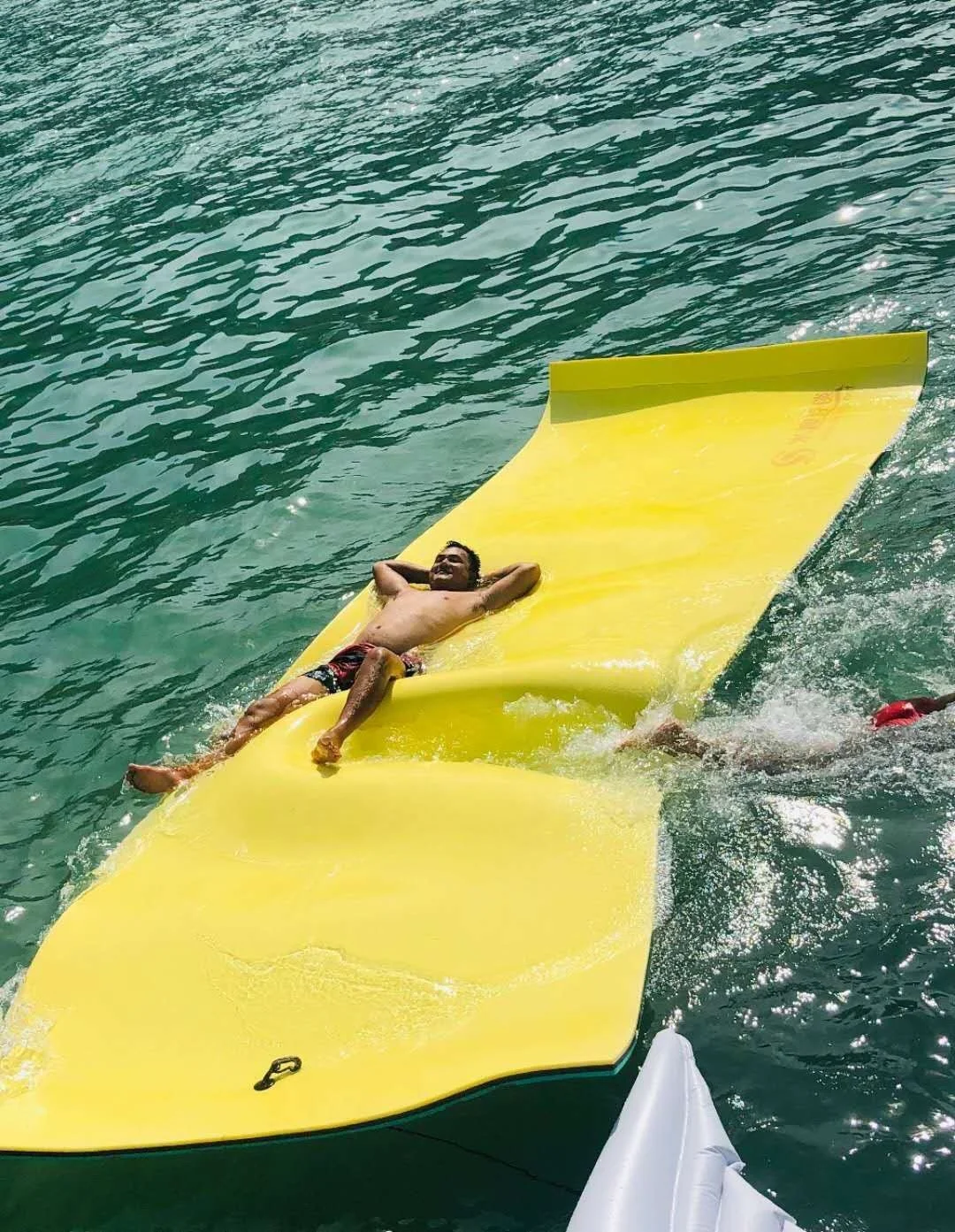 water floating mat with high quality and good price, Yellow/green/orange/red or customized
water floating mat with high quality and good price, Yellow/green/orange/red or customized