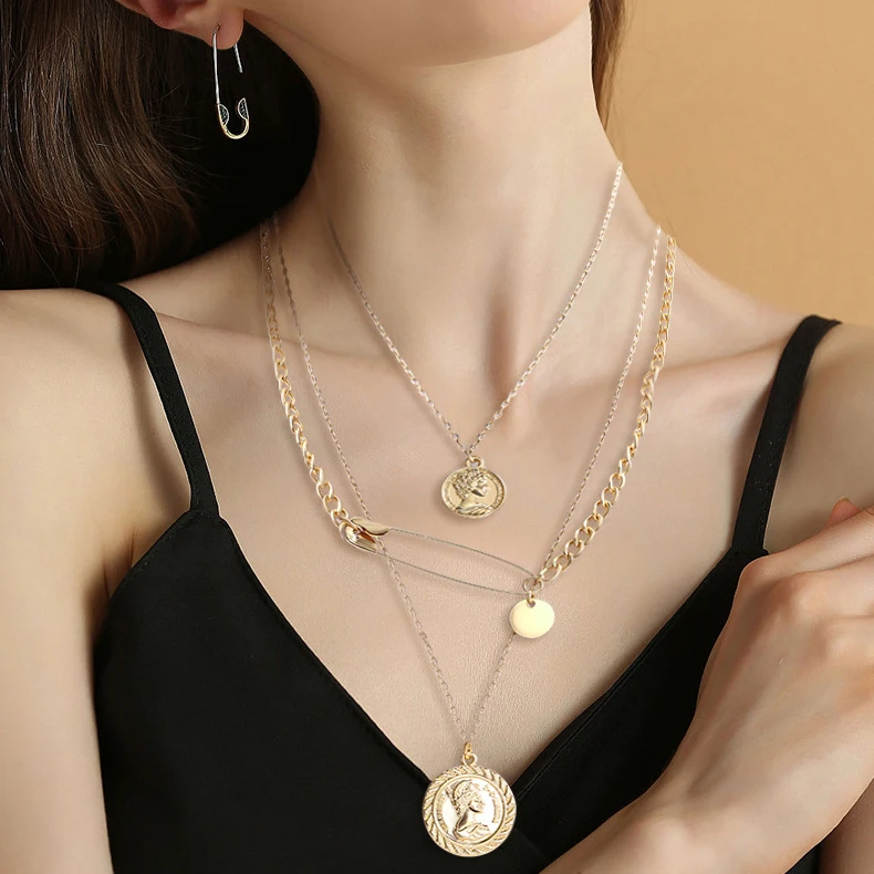New Fashion Multi-Layer Alloy Gold Chain Necklace Ladies Simple Boho Necklace Charm Jewelry Gift
New Fashion Multi-Layer Alloy Gold Chain Necklace Ladies Simple Boho Necklace Charm Jewelry Gift