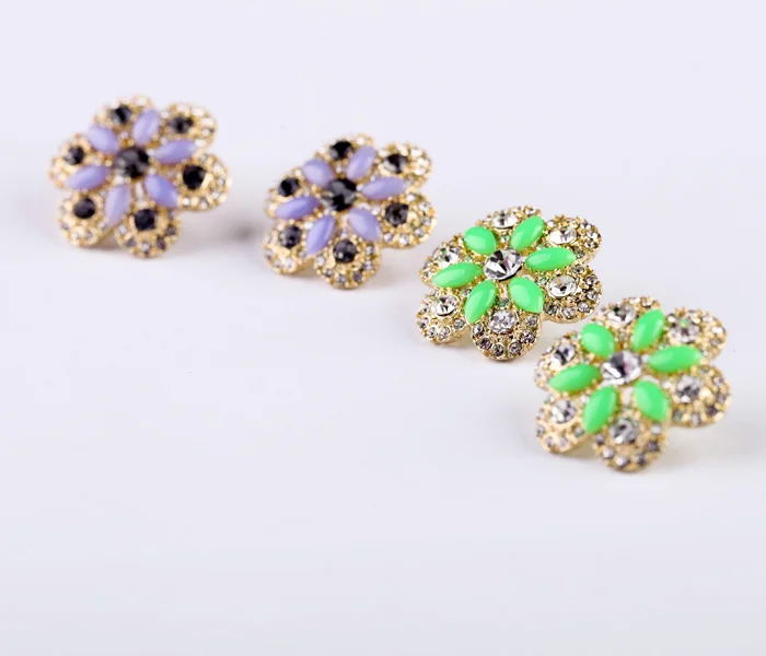 ed00323 Vintage Small Sweet Cute Colorful Acrylic Flowers Gold-plated Lady Earring Studs 2021 Women
ed00323 Vintage Small Sweet Cute Colorful Acrylic Flowers Gold-plated Lady Earring Studs 2021 Women