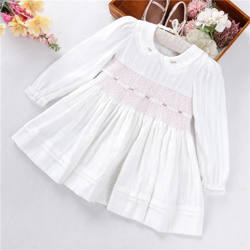 B58729 White baby girls dresses smocked hand made long sleeve cotton kids clothes boutiques wholesale bishop
B58729 White baby girls dresses smocked hand made long sleeve cotton kids clothes boutiques wholesale bishop