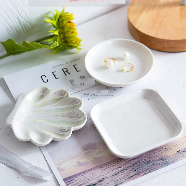 Scallop in Shell Shape White Ceramic Jewelry Ring Holder Dish Bracelet Tray Gift Present For Girlfriend Mother
Scallop in Shell Shape White Ceramic Jewelry Ring Holder Dish Bracelet Tray Gift Present For Girlfriend Mother