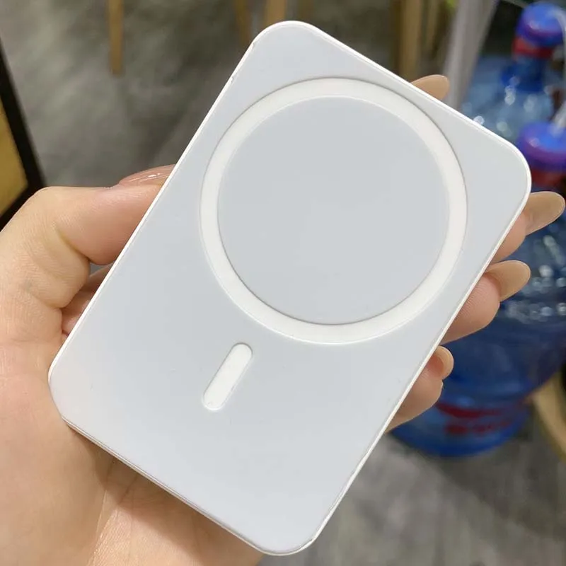 Hot selling 15W wireless power bank magnet charger plates mobile phone smart chargering
Hot selling 15W wireless power bank magnet charger plates mobile phone smart chargering