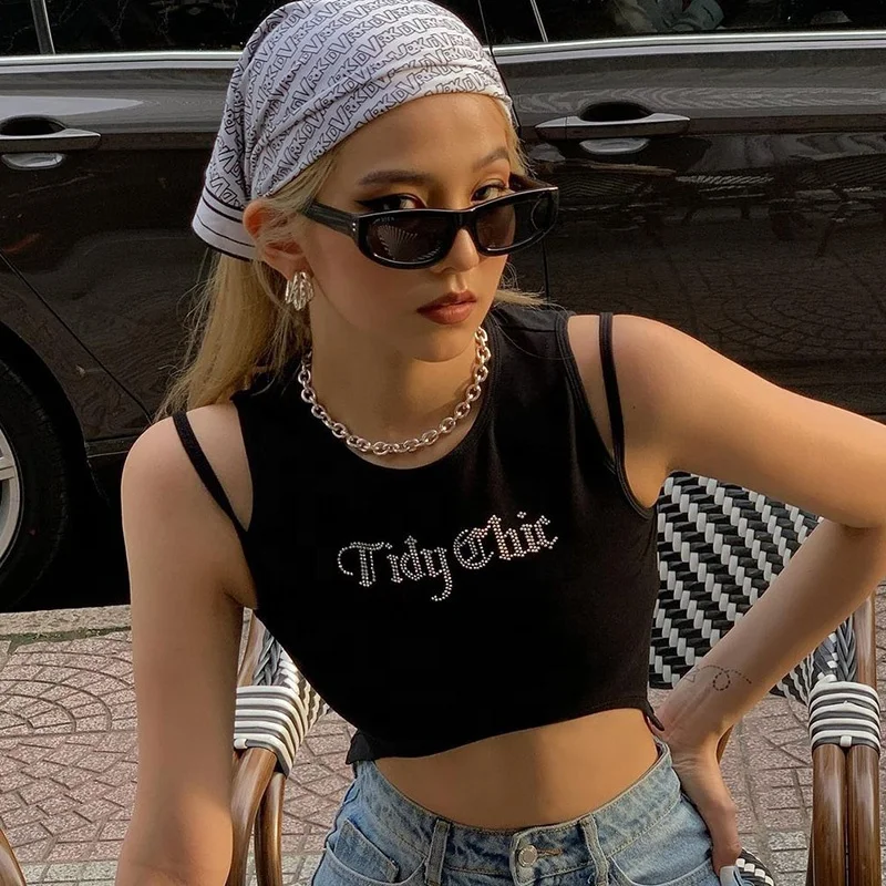 2021 Club Party Crop Top Sets Letter Short Black Bobycon Sexy Tank Top Beading Irregular Spaghetti Strap Casual Women Crop Top
2021 Club Party Crop Top Sets Letter Short Black Bobycon Sexy Tank Top Beading Irregular Spaghetti Strap Casual Women Crop Top