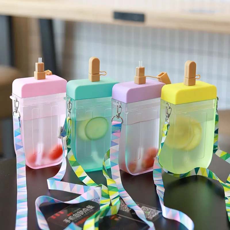 2022 New Children BPA Free Straw Bottle Arrival Ice Cream Kids Outdoor Portable Plastic Water Bottle With Rope
2022 New Children BPA Free Straw Bottle Arrival Ice Cream Kids Outdoor Portable Plastic Water Bottle With Rope