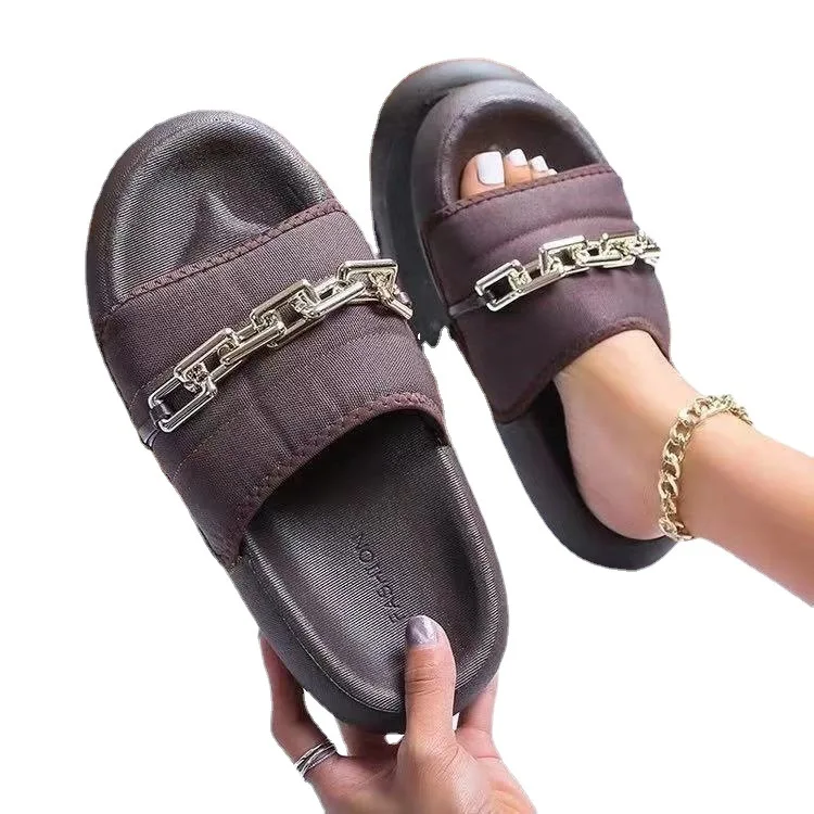 Factory Sale Ladies Trendy Slippers Solid Color Large Size Open Toe Chain Fabric Flat Women Slippers
Factory Sale Ladies Trendy Slippers Solid Color Large Size Open Toe Chain Fabric Flat Women Slippers