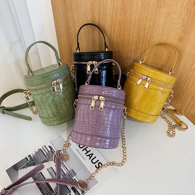 Crocodile Pattern One-Shoulder Chain Bag Solid Color Messenger Bucket Handbags For Women, Customized color
Crocodile Pattern One-Shoulder Chain Bag Solid Color Messenger Bucket Handbags For Women, Customized color