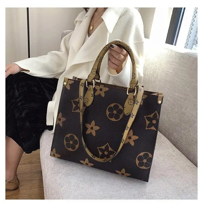 Presbyopic Hit Color Bag Female Fashion Korean Version Of The Atmosphere Tote Bag Large-Capacity One-Shoulder Messenger Handbag
Presbyopic Hit Color Bag Female Fashion Korean Version Of The Atmosphere Tote Bag Large-Capacity One-Shoulder Messenger Handbag