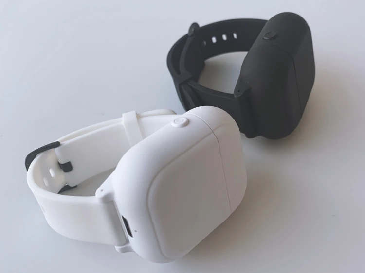 A01 Wearable Wristband Smart Watch TWS Earphone Auto Pairing Removeable Charging Box BT 5.0 for iPhone Huawei Xiaomi - ANKUX.COM