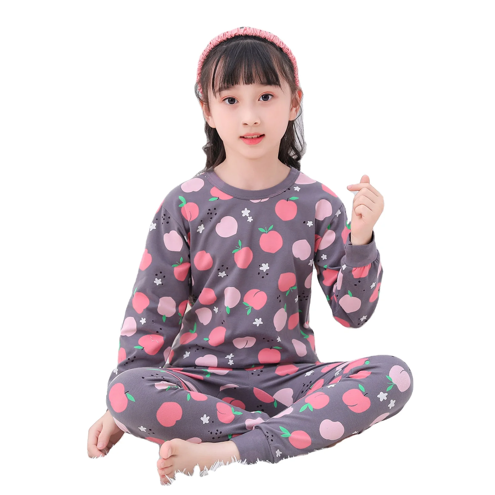 Wholesale autumn and winter children's pajamas set, cotton cartoon printing long-sleeved home service 
Wholesale autumn and winter children's pajamas set, cotton cartoon printing long-sleeved home service