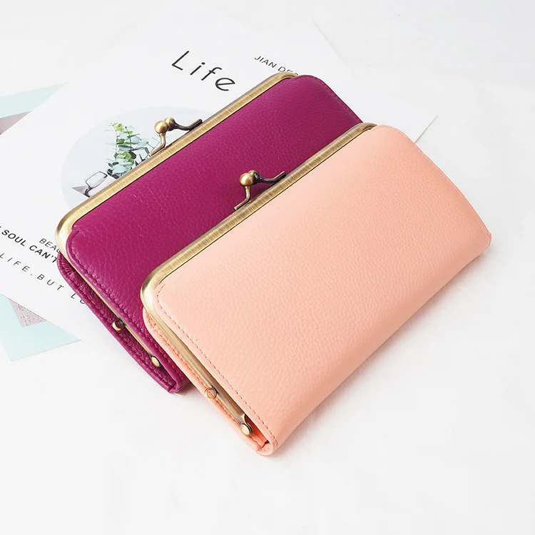 2021 Wholesale China Cheap Clasp Wallets for Women Vintage Wallets Women's, Customized
2021 Wholesale China Cheap Clasp Wallets for Women Vintage Wallets Women's, Customized