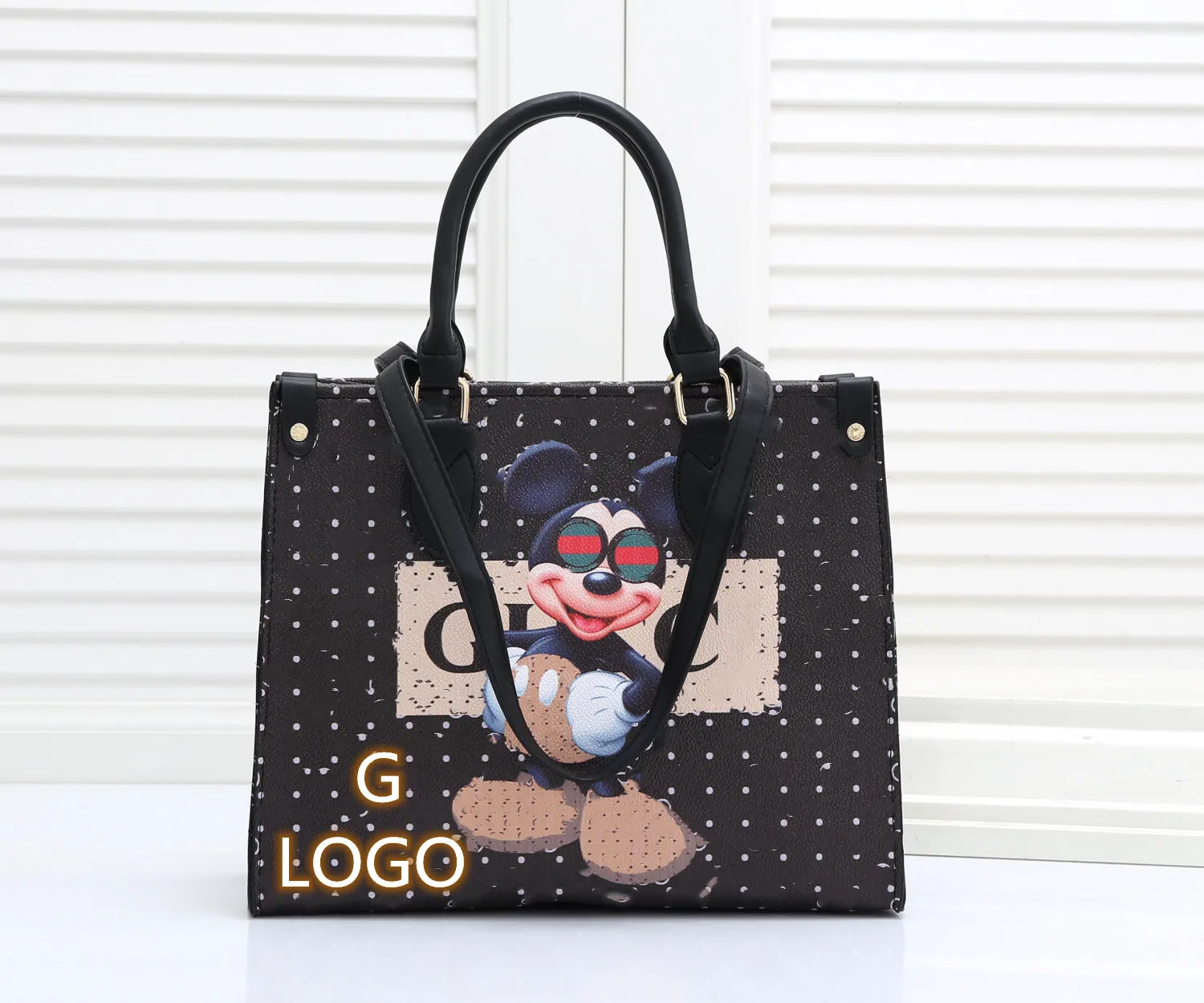 Wholesale 2022 NEW G brand designer with Mickey Mouse handbags online celebrity with Tote bags shoulder bag, As show
Wholesale 2022 NEW G brand designer with Mickey Mouse handbags online celebrity with Tote bags shoulder bag, As show