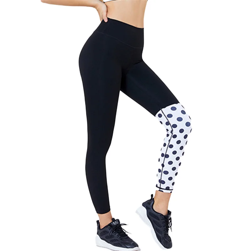 Sculpt Scrunch Butt Seamless Running Fitness Leggings Buttock Lifting Training Black Yoga Pants With Wave Point On The Left
Sculpt Scrunch Butt Seamless Running Fitness Leggings Buttock Lifting Training Black Yoga Pants With Wave Point On The Left