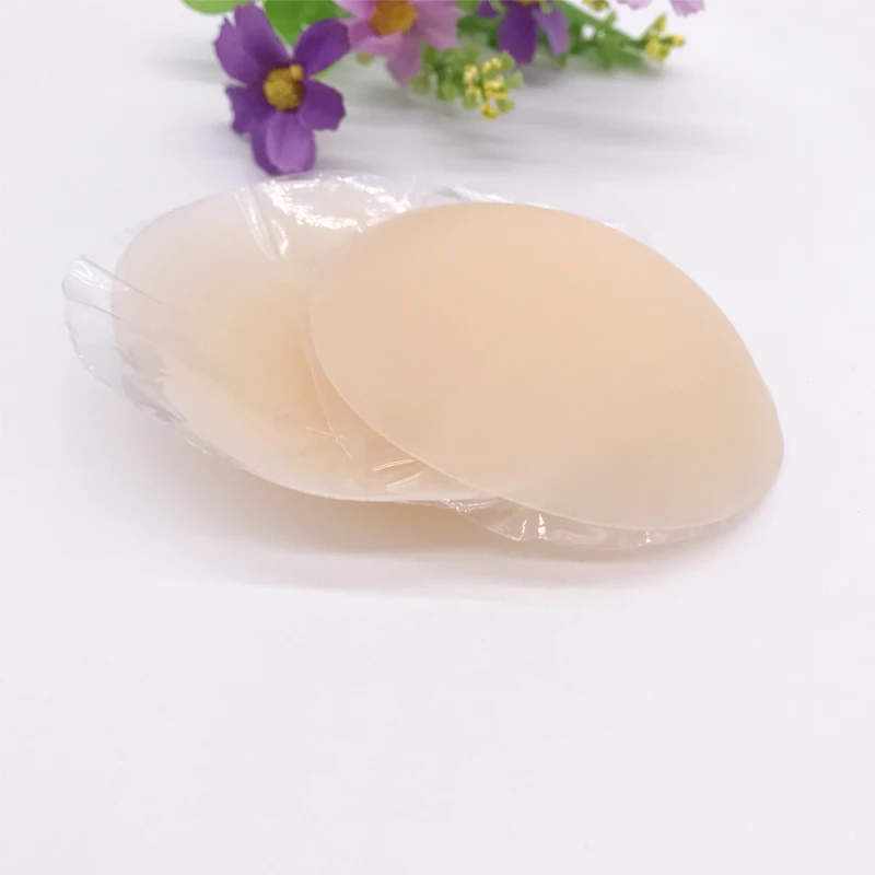

Bra Pad Reusable Self Adhesive Silicone Bra Breast Pad Pasties Petal Chest Stickers Invisible Matte Silicone Nipple Cover, Nude