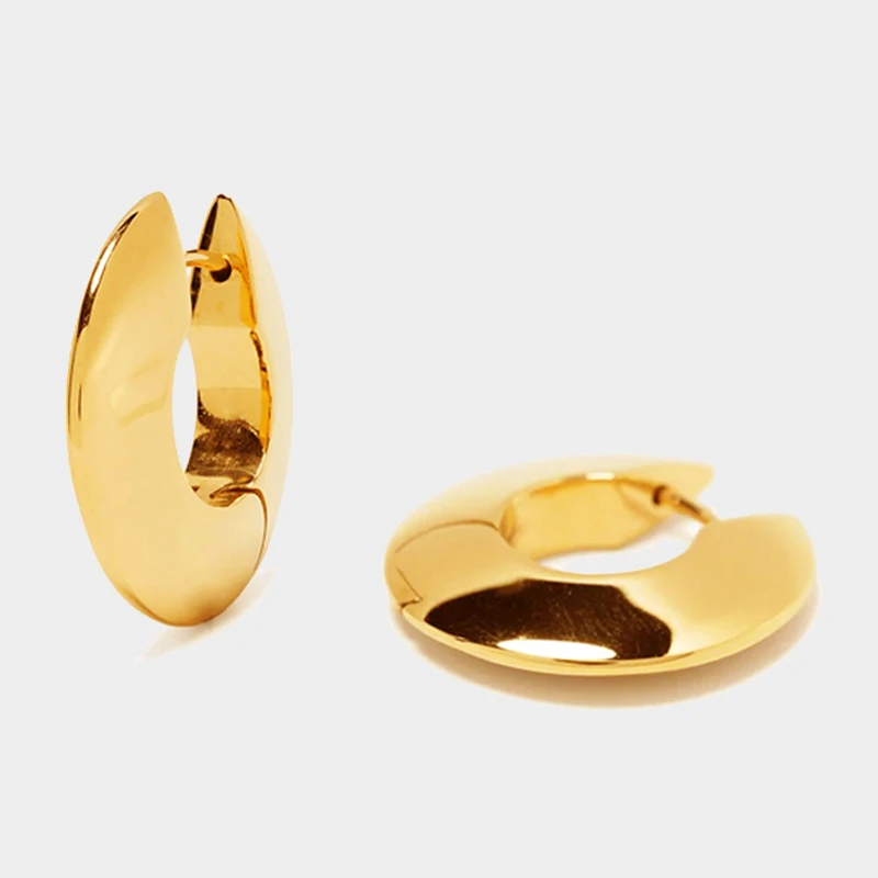 Exquisite And Simple Cold Wind Smooth Surface 18k Real Gold Hoop Earrings, Picture shows
Exquisite And Simple Cold Wind Smooth Surface 18k Real Gold Hoop Earrings, Picture shows