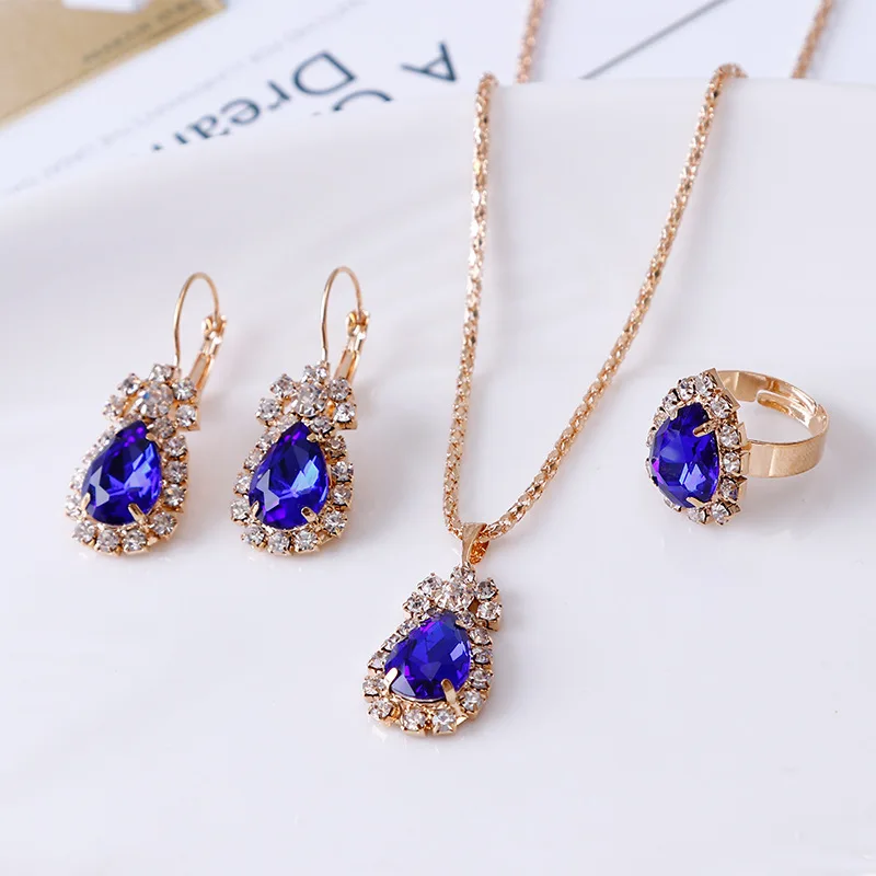 European and American fashion water drop rhinestone necklace earrings ring set bridal jewelry wholesale three-piece set
European and American fashion water drop rhinestone necklace earrings ring set bridal jewelry wholesale three-piece set