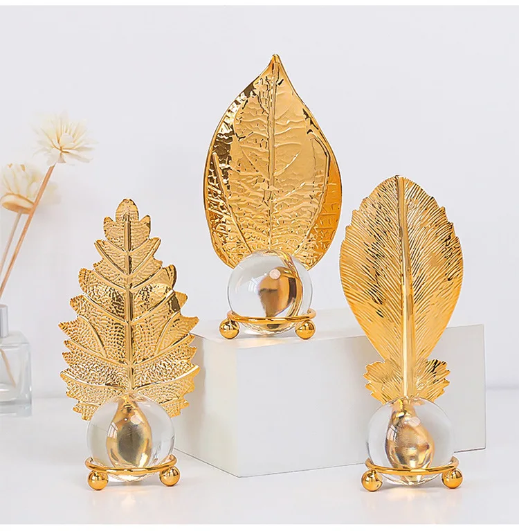 Golden Luxury Modern Metal Crystal Ball Crafts Ornament statue Living Room Home Decoration Accessories
Golden Luxury Modern Metal Crystal Ball Crafts Ornament statue Living Room Home Decoration Accessories