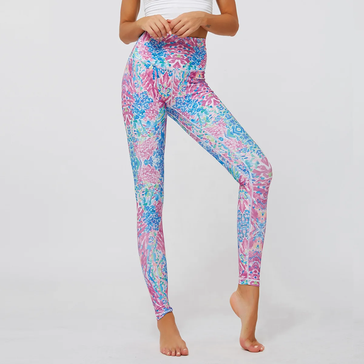 Women's Trousers Printed Floral Butt-Lift High Waist Yoga Pants Customized Leggings 
Women's Trousers Printed Floral Butt-Lift High Waist Yoga Pants Customized Leggings