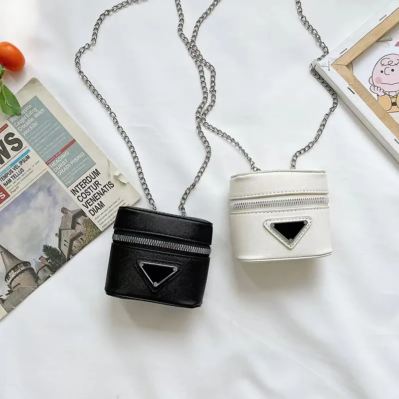 Children's Baby Coin Box Crossbody Chain little girl baby coin purse kids summer handbag kids handbag kids shoulder bag, Black, white,
Children's Baby Coin Box Crossbody Chain little girl baby coin purse kids summer handbag kids handbag kids shoulder bag, Black, white,