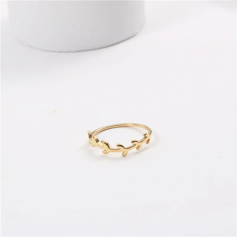 High End 18K PVD Gold Plated Leaf Rings Stainless Steel Women Rings Tarnish Free Jewelry
High End 18K PVD Gold Plated Leaf Rings Stainless Steel Women Rings Tarnish Free Jewelry