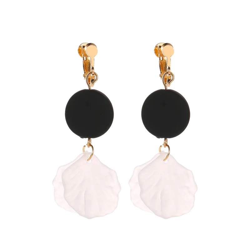 Wholesale European Simple Black Round Wood Drop Earrings White Shell Pendant Ear Cuff Earring For Women
Wholesale European Simple Black Round Wood Drop Earrings White Shell Pendant Ear Cuff Earring For Women
