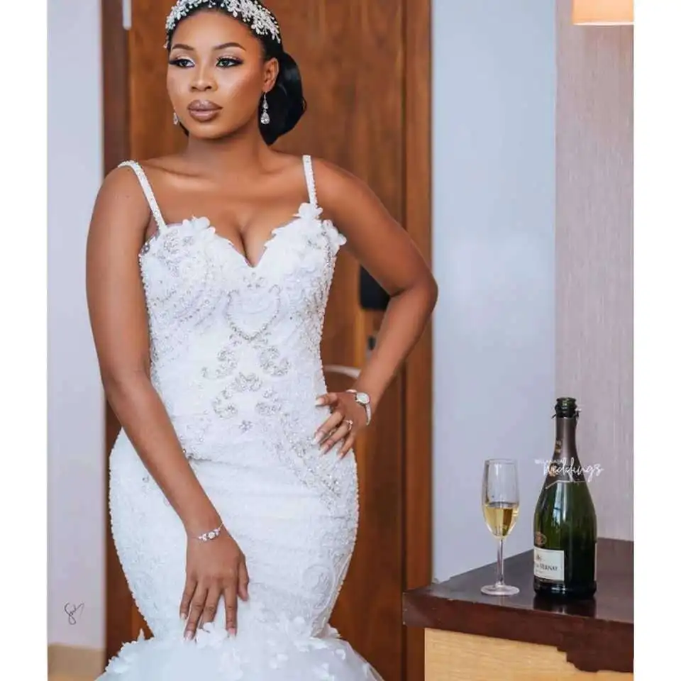 High Quality Mermaid Wedding Dresses New Style Trial Lace Wedding Dress Fashion African suspender mermaid bridal dress, White
High Quality Mermaid Wedding Dresses New Style Trial Lace Wedding Dress Fashion African suspender mermaid bridal dress, White