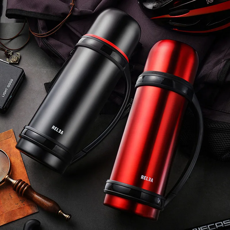 Large capacity heat/cold insulation travel water bottle vacuum double wall sport insulated drinking water bottle, Blue,black,red
Large capacity heat/cold insulation travel water bottle vacuum double wall sport insulated drinking water bottle, Blue,black,red