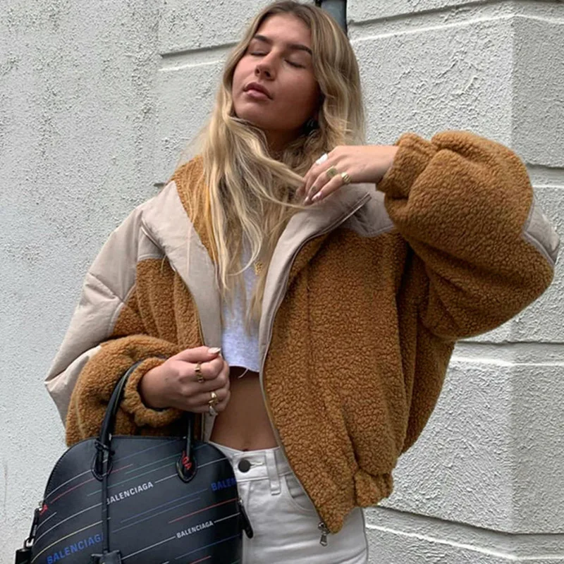 Streetwear Girls Vintage Sherpa Fleece Patchwork Ladies Bubble Jackets For Women 2020, 1colors in stock
Streetwear Girls Vintage Sherpa Fleece Patchwork Ladies Bubble Jackets For Women 2020, 1colors in stock