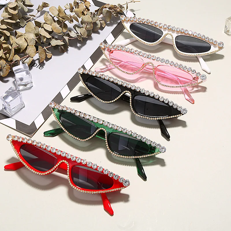 Custom Small Cat Eye Diamond Sunglasses Women Fashion Rhinestone Sun Glasses Sexy Pink Black cat eye rhinestone sunglasses women, Mix color or custom colors
Custom Small Cat Eye Diamond Sunglasses Women Fashion Rhinestone Sun Glasses Sexy Pink Black cat eye rhinestone sunglasses women, Mix color or custom colors