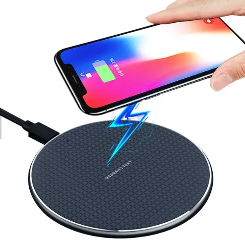 2021 Hot 10W Wireless charging Universal Factory wholesale Charger Fast Quick Charging Custom Wireless Charger Power Bank for, Black blue red 
2021 Hot 10W Wireless charging Universal Factory wholesale Charger Fast Quick Charging Custom Wireless Charger Power Bank for, Black blue red