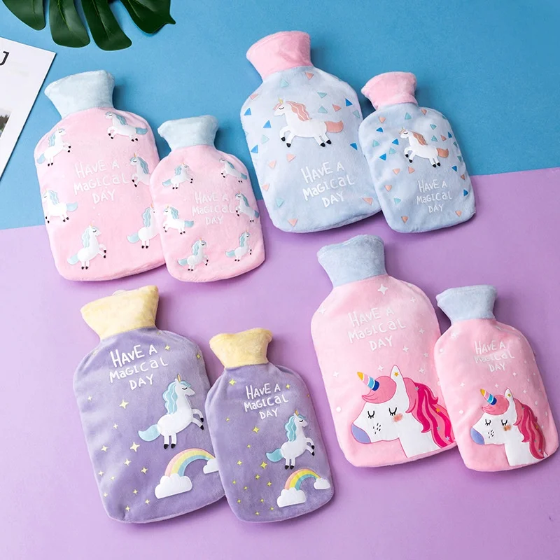 0.75 Liter unicorn Natural Hot Water Bottle Warm Water Bag Hand Feet Belly Warmer with Cute Unicorn Soft Plush
0.75 Liter unicorn Natural Hot Water Bottle Warm Water Bag Hand Feet Belly Warmer with Cute Unicorn Soft Plush