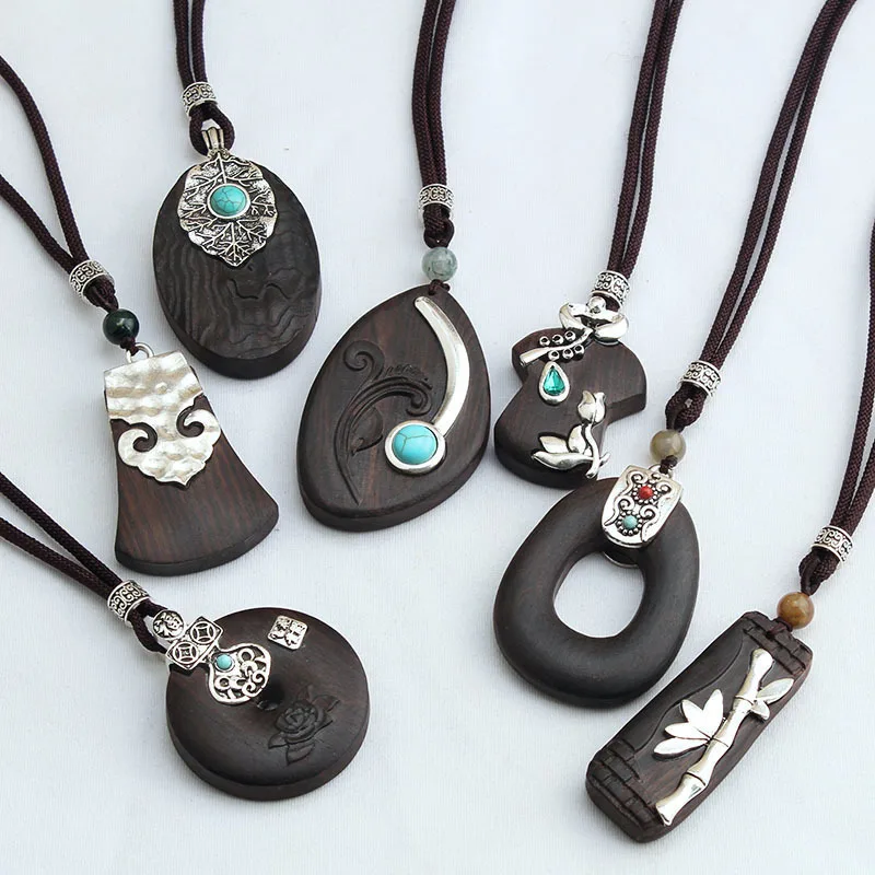 Hot Retro Ethnic Sweater Chain Round Wooden Long Sweater Necklace Vintage Wood Pendant Necklace For Women
Hot Retro Ethnic Sweater Chain Round Wooden Long Sweater Necklace Vintage Wood Pendant Necklace For Women