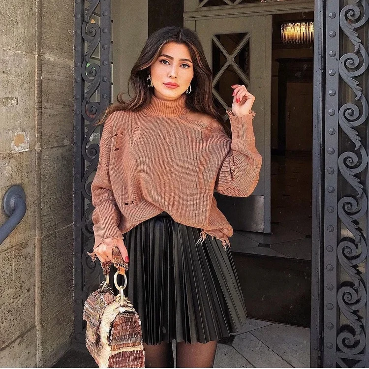 Fashion Sexy Zipper Solid Color High Waist Short Pleated Women's Skirts, Black.khaki
Fashion Sexy Zipper Solid Color High Waist Short Pleated Women's Skirts, Black.khaki