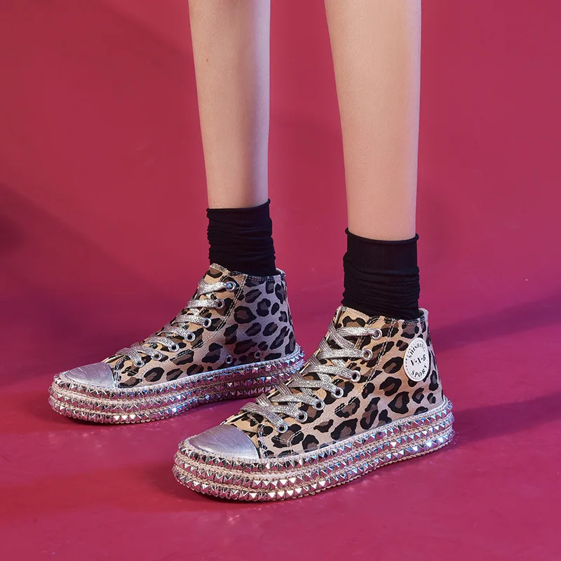 Women Canvas Shoes New Products 2021 Rivet Leopard Design Printed Shoe Women All Stars Lace Up Wholesale Platform Sandals
Women Canvas Shoes New Products 2021 Rivet Leopard Design Printed Shoe Women All Stars Lace Up Wholesale Platform Sandals
