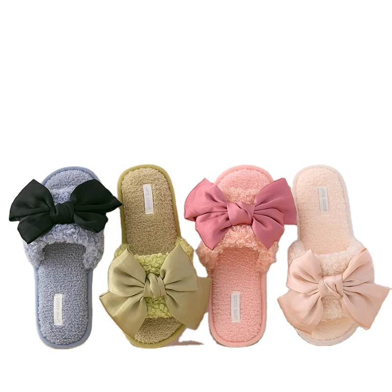 Wholesale Cute women sandals faux fur with bow outdoor indoor flat WARM slippers winter plush lady slides
Wholesale Cute women sandals faux fur with bow outdoor indoor flat WARM slippers winter plush lady slides