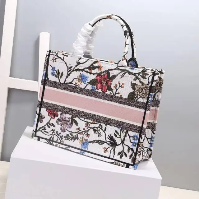 DIO Top Quality Fashion Purses Canvas Bag Luxury Men Handbag Women's Tote Bags Lady Shopping Bag Famous Brand For Ladies, -black, red, white, blue, gray, brown, yellow- 
DIO Top Quality Fashion Purses Canvas Bag Luxury Men Handbag Women's Tote Bags Lady Shopping Bag Famous Brand For Ladies, -black, red, white, blue, gray, brown, yellow-