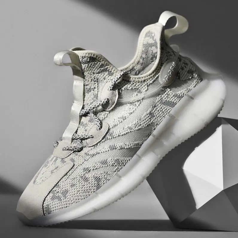 High quality custom breathable upper light socks men shoes sport zapatos mens trainers casual sneakers shoes for men
High quality custom breathable upper light socks men shoes sport zapatos mens trainers casual sneakers shoes for men