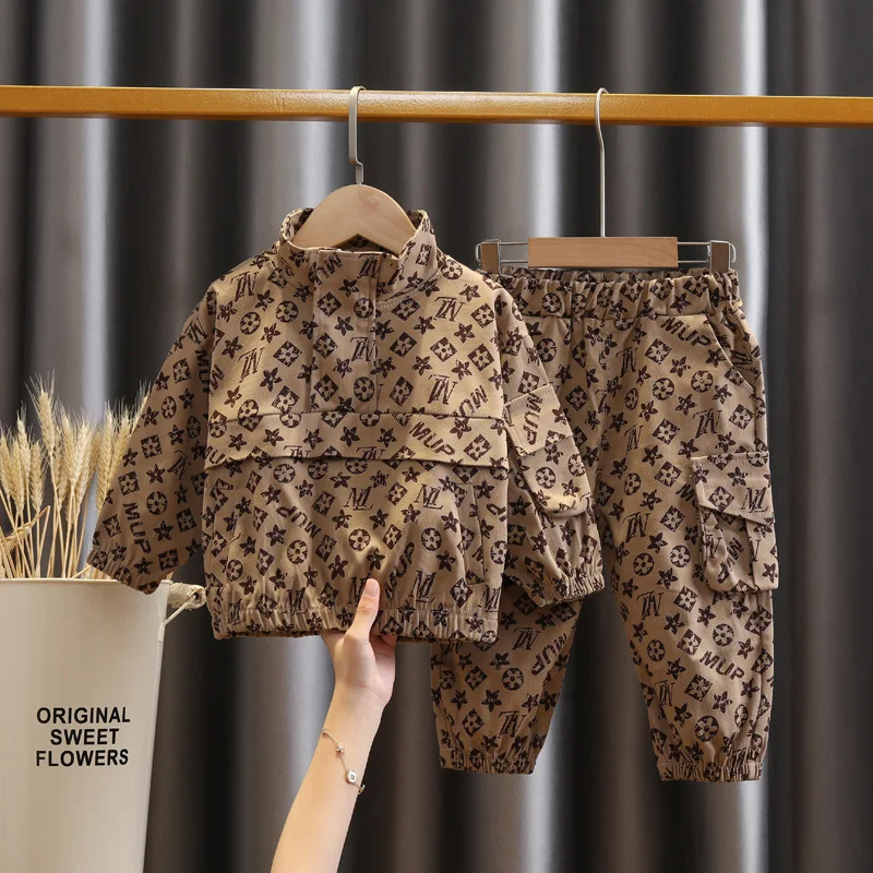 luxury brand boys clothing sets autumn infant kid's Short Sleeve Suit baby boys' clothing sets for boys two-piece baby suit
luxury brand boys clothing sets autumn infant kid's Short Sleeve Suit baby boys' clothing sets for boys two-piece baby suit