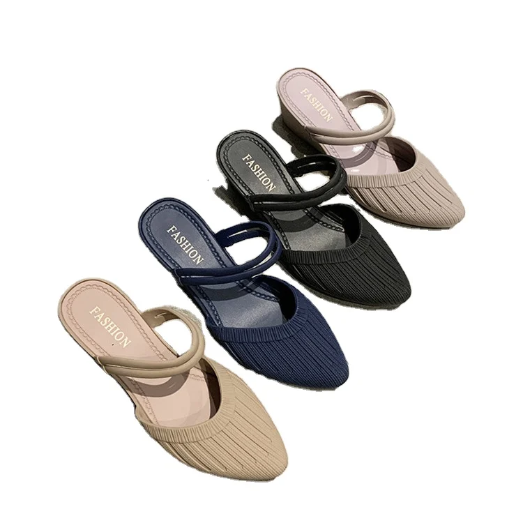 Female ladies anti slip summer shoes lady transparent jelly sandals shoes for beach casual women fashion elegant 2021
Female ladies anti slip summer shoes lady transparent jelly sandals shoes for beach casual women fashion elegant 2021